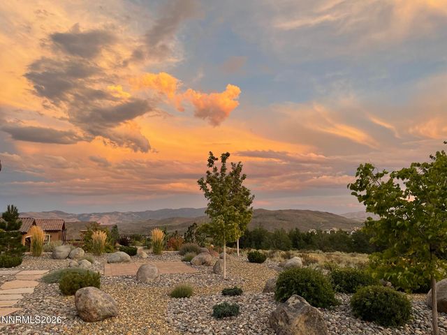 5452 Salmon River Court, Reno, NV 89511