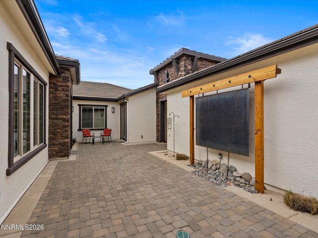 5452 Salmon River Court, Reno, NV 89511