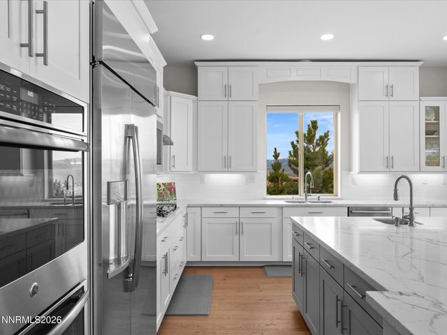 5452 Salmon River Court, Reno, NV 89511