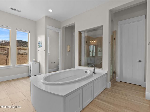 5452 Salmon River Court, Reno, NV 89511