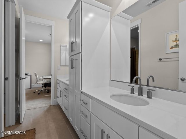 5452 Salmon River Court, Reno, NV 89511