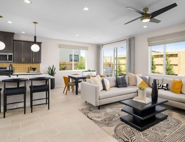 3955 Aura Way, Rancho Cordova, CA 95742