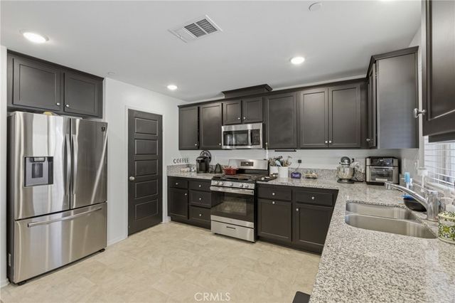 32894 Crown Point, Lake Elsinore, CA 92530