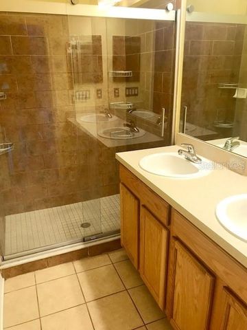 5804 AUTUMN SHIRE DRIVE, Zephyrhills, FL 33541