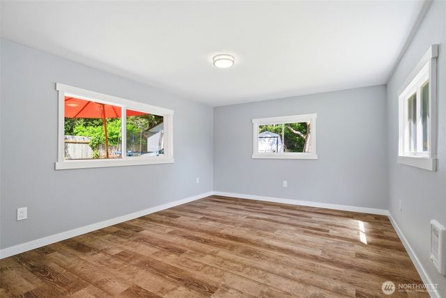 3917 Grove Road NW, Olympia, WA 98502