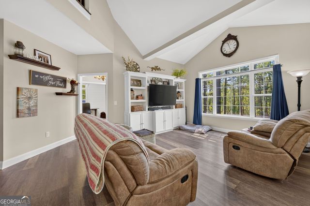 587 Coweta Heard Road, Hogansville, GA 30230