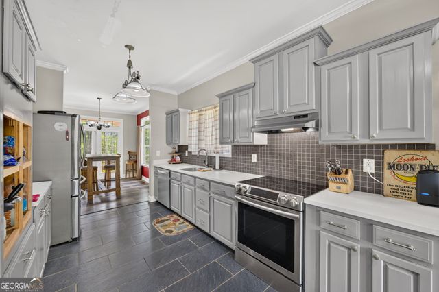 587 Coweta Heard Road, Hogansville, GA 30230