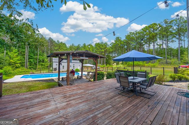 587 Coweta Heard Road, Hogansville, GA 30230