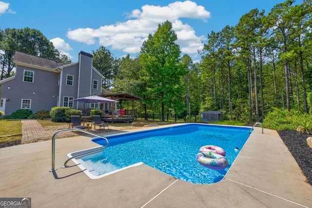 587 Coweta Heard Road, Hogansville, GA 30230