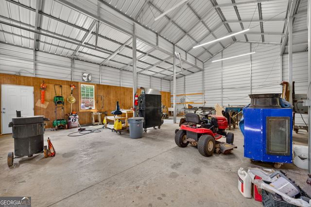 587 Coweta Heard Road, Hogansville, GA 30230