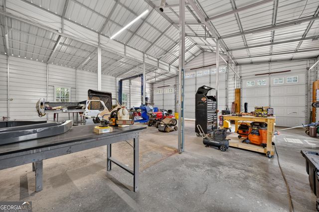 587 Coweta Heard Road, Hogansville, GA 30230
