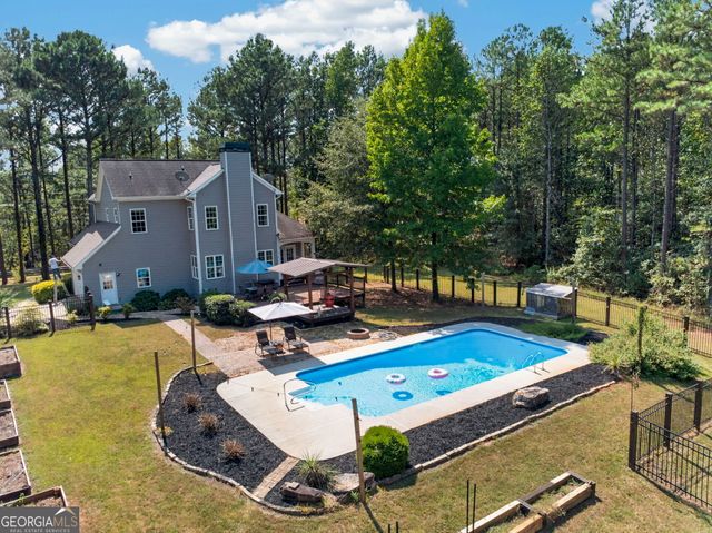587 Coweta Heard Road, Hogansville, GA 30230