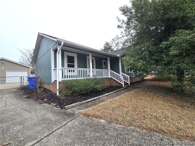 5600 Woodlake Court, Fayetteville, NC 28311