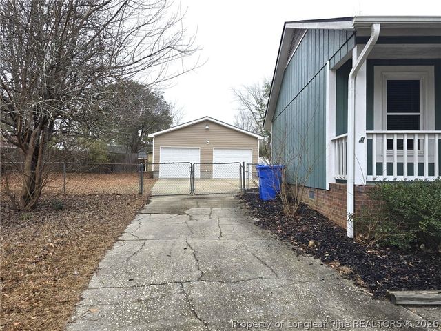 5600 Woodlake Court, Fayetteville, NC 28311