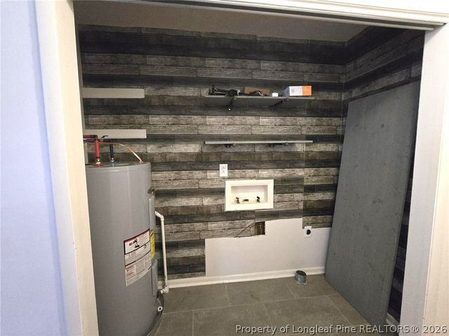 5600 Woodlake Court, Fayetteville, NC 28311