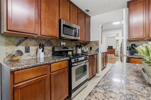 203 Mapleleaf Street, Magnolia, TX 77354