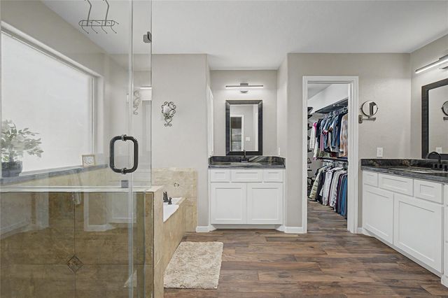 203 Mapleleaf Street, Magnolia, TX 77354