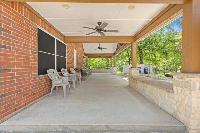 203 Mapleleaf Street, Magnolia, TX 77354