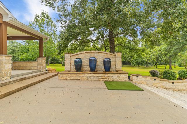 203 Mapleleaf Street, Magnolia, TX 77354