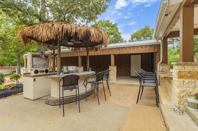 203 Mapleleaf Street, Magnolia, TX 77354