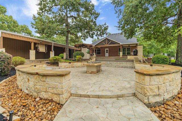 203 Mapleleaf Street, Magnolia, TX 77354