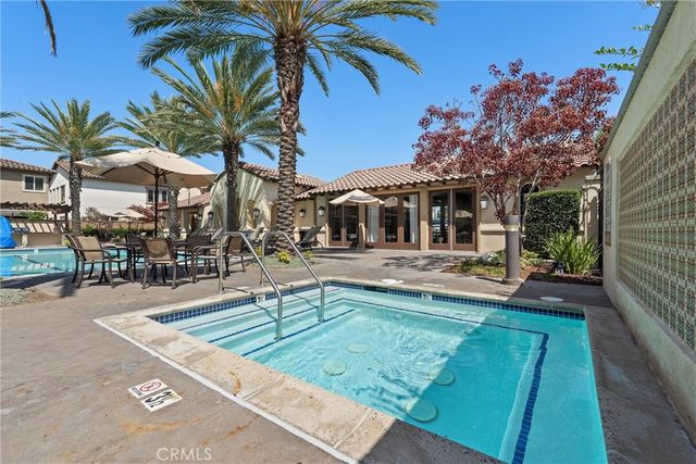 250 W Ridgewood, Long Beach, CA 90805