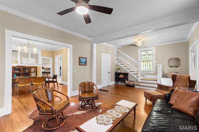 319 N Gore Avenue, Webster Groves, MO 63119