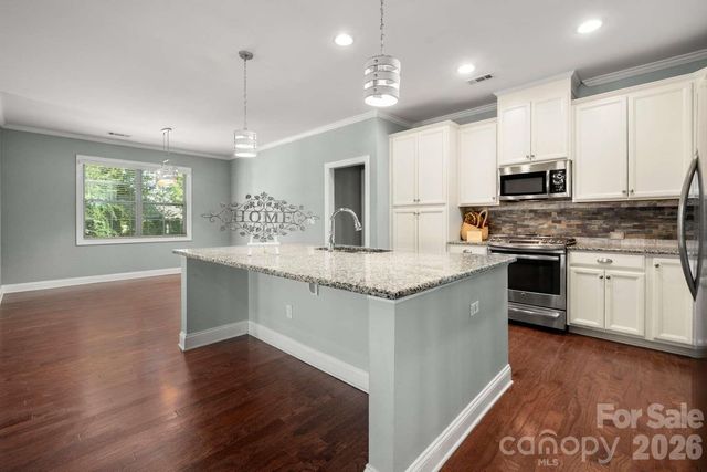 520 Trillium Way, Belmont, NC 28012