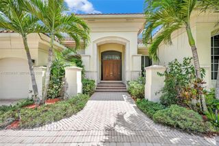 10430 Kestrel St, Plantation, FL 33324