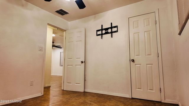 3723 E March Place, Tucson, AZ 85713