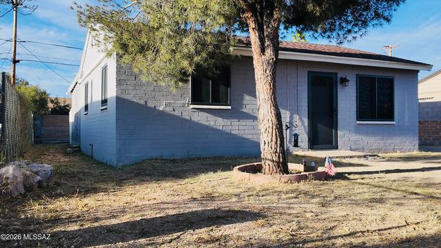 3723 E March Place, Tucson, AZ 85713