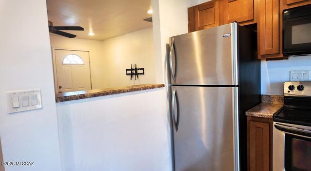 3723 E March Place, Tucson, AZ 85713