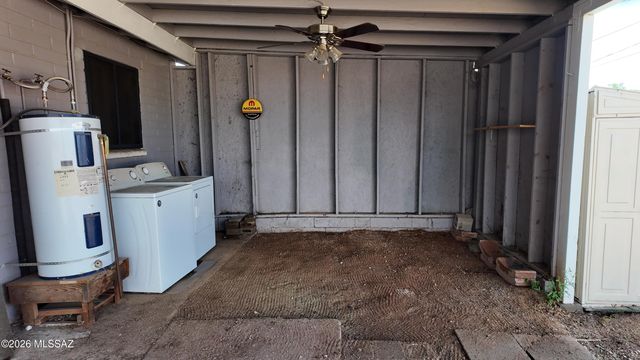 3723 E March Place, Tucson, AZ 85713