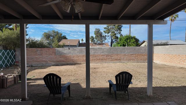 3723 E March Place, Tucson, AZ 85713