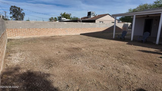 3723 E March Place, Tucson, AZ 85713