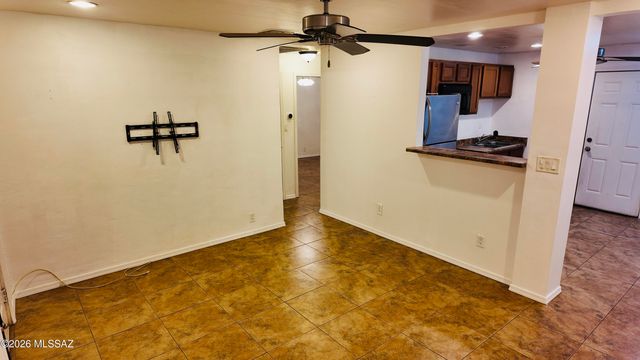 3723 E March Place, Tucson, AZ 85713
