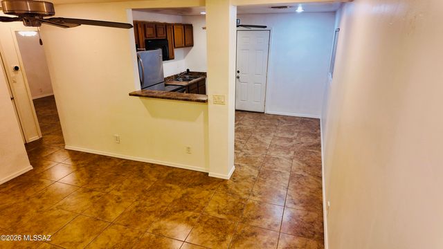 3723 E March Place, Tucson, AZ 85713