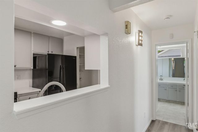 8000 Kroll Way 112, Bakersfield, CA 93311