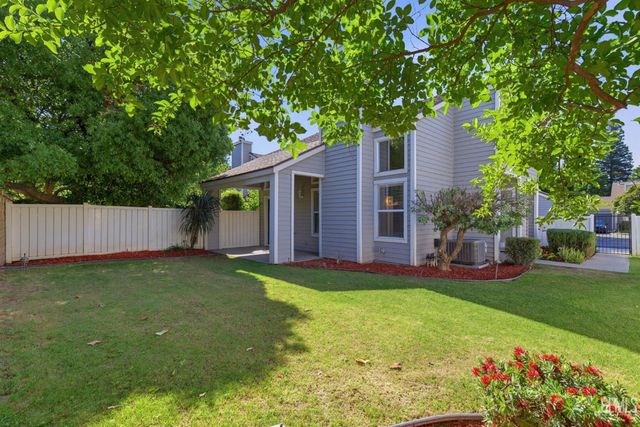 8000 Kroll Way 112, Bakersfield, CA 93311