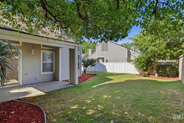 8000 Kroll Way 112, Bakersfield, CA 93311