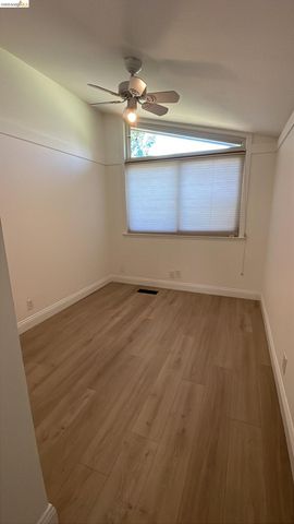 3635 Country Club Blvd, Stockton, CA 95204