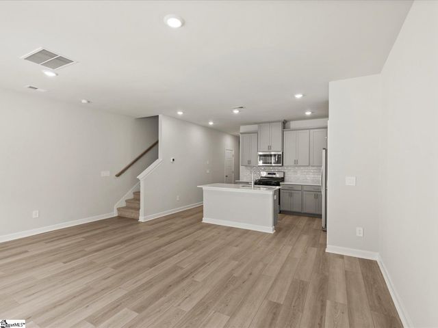 843 Ernest Lane, Lyman, SC 29365