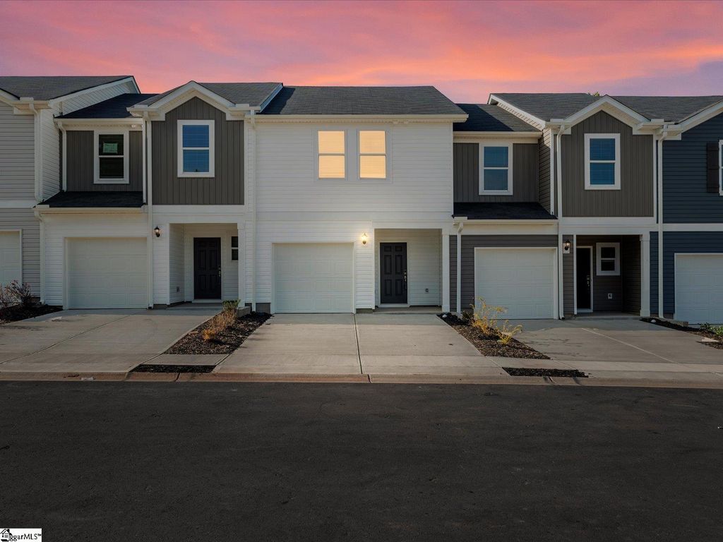 843 Ernest Lane, Lyman, SC 29365