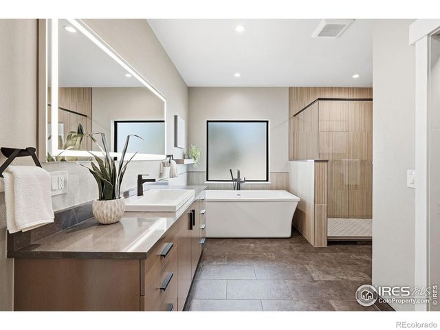 12212 Cash Road, Longmont, CO 80503