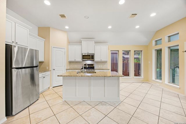 14407 Nautico Dr, San Antonio, TX 78254