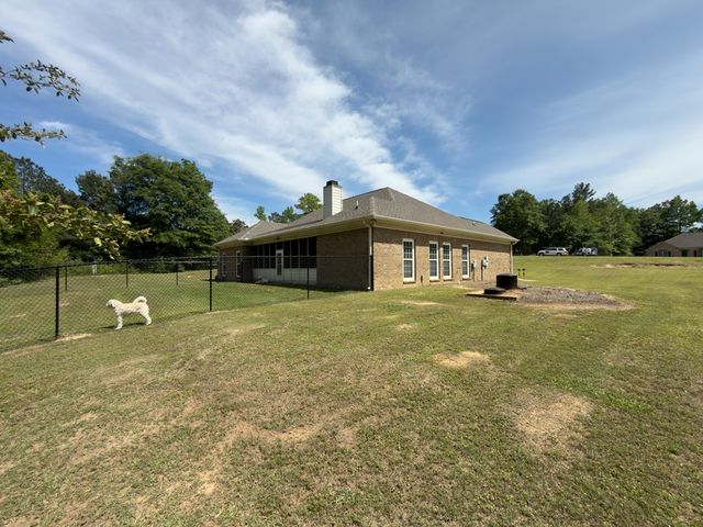 28 W Teddy Bear Lane, Waverly Hall, GA 31831