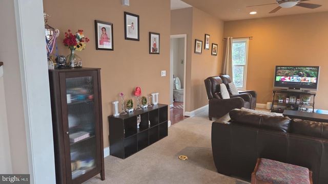 1132 CENTENNIAL DR, Fort Washington, MD 20744