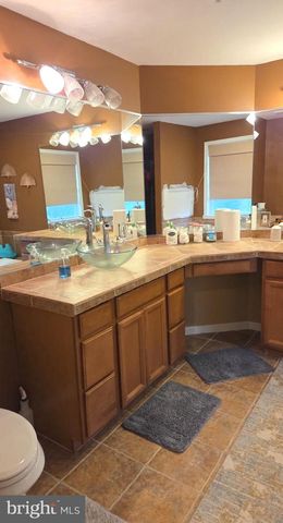 1132 CENTENNIAL DR, Fort Washington, MD 20744