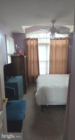 1132 CENTENNIAL DR, Fort Washington, MD 20744