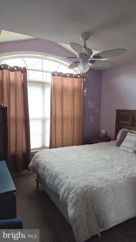 1132 CENTENNIAL DR, Fort Washington, MD 20744